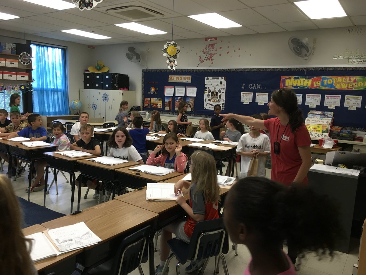 Ms_Zusinas_APC's tweet photo. Check the Elementary Scavenger Hunt off the list✅
Thanks @DrBattistoneAES and @MrsSchraderSC for planning and hosting us! https://t.co/QPKK5vb81w