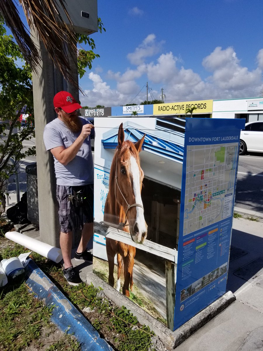 FTLCityNews's tweet photo. Happening now! Artwork being installed on traffic control boxes on US1/Sunrise Blvd near Holiday Park. #FTLpublicart @deantrantalis @BenSorensen @heathermoraitis @glassman4ftl @rmckinzie8779 @leefeldman @clagerbloom @FLPD411 @playlauderdale https://t.co/C5I3nvZKn2