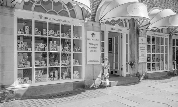 Looking for something lovely to do this Bank Holiday? Why not pop down to #Canterbury #CathedralQuarterCanterbury, pop in for a browse-so many Beautiful Independent shops here!