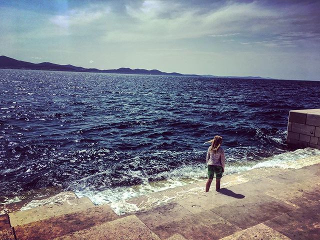 monivalderrama's tweet photo. #childphotography #Zadar
#igertw #odiomayoconexcepciones #lapatronapasea #smile #superficiality #instadaily #go #croatia #erasmusTeacher #zaporazzi
#wanderlust #travel #visualsofzadar #universityofzadar
#ilikeitdeep #viajeInfinito #viajeterno https://t.co/GcVUUOlXHT https://t.co/Q8oG3sMITA