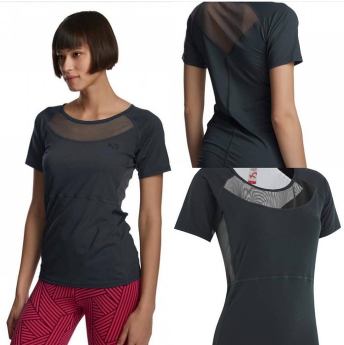 onetoothcbridge's tweet photo. The very pretty Kaia tee is here in mauve and ebony. This tee goes beyond your basics with mesh detailing at the neckline, back and sides while providing coverage

#ladiesfashion  #everydaywear #OneTooth #Activewear #KariTraa https://t.co/hqXl08O1h0