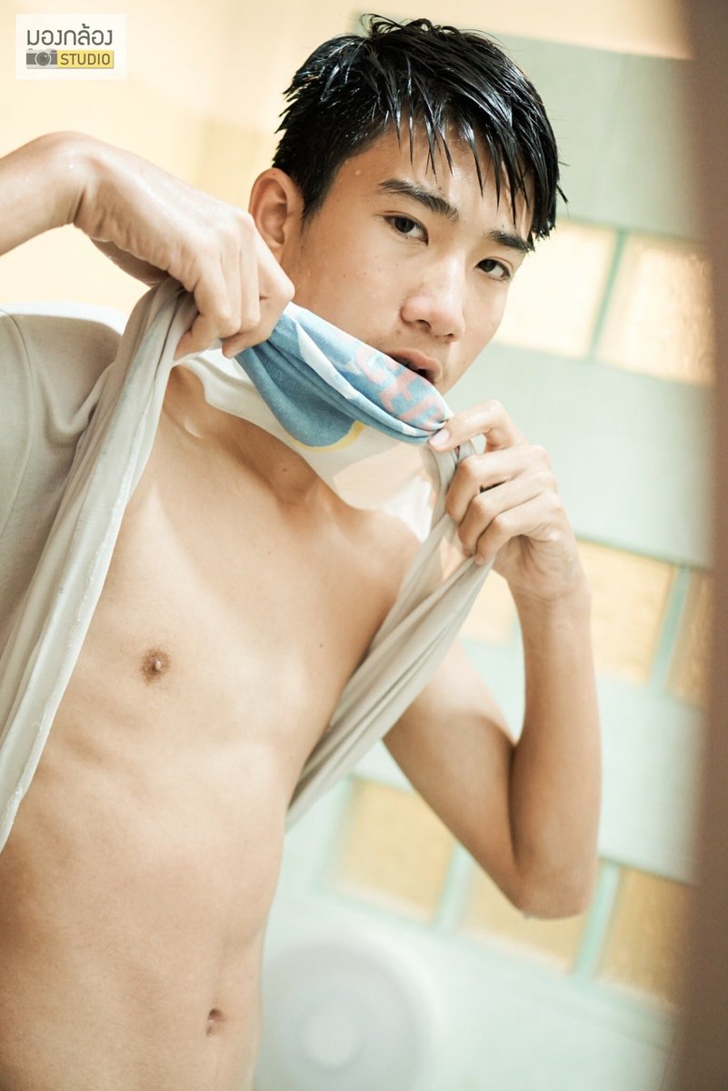 dearboythailand's tweet photo. ยั่วขนาดนี้ !! 🤤🤤

ig : aokavak https://t.co/YpiVu3s92Q