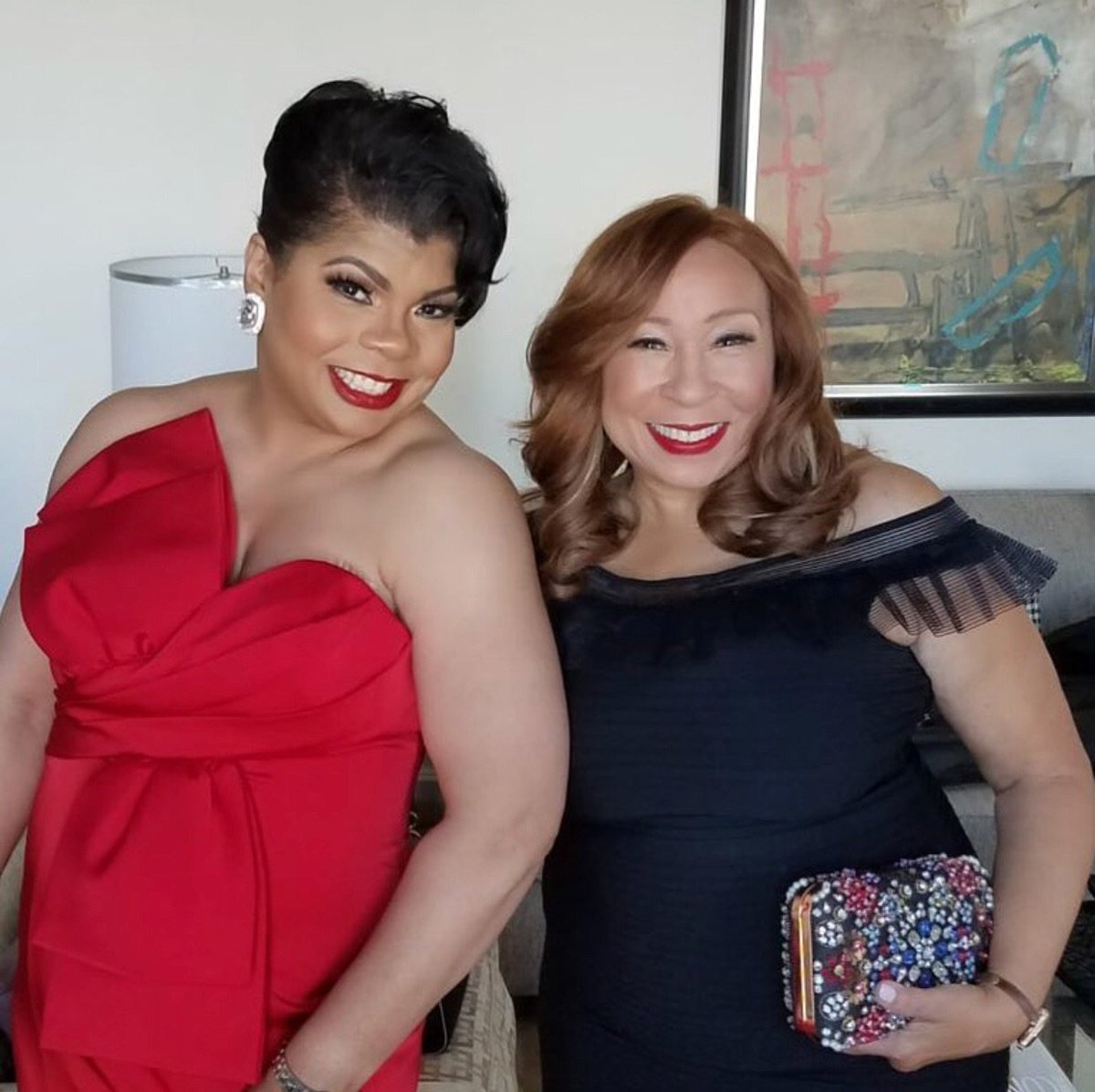 I’m so proud of <a href="/AprilDRyan/">AprilDRyan</a>! I’m happy that @AllWomenInMedia saluted her at the #GracieAwards in Beverly Hills last night. She’s so deserving of ever honor! And she’s my <a href="/AURNOnline/">American Urban Radio Networks</a> sister! #TheGracies #AprilRyan #AURN #BlackGirlMagic #Hollywood