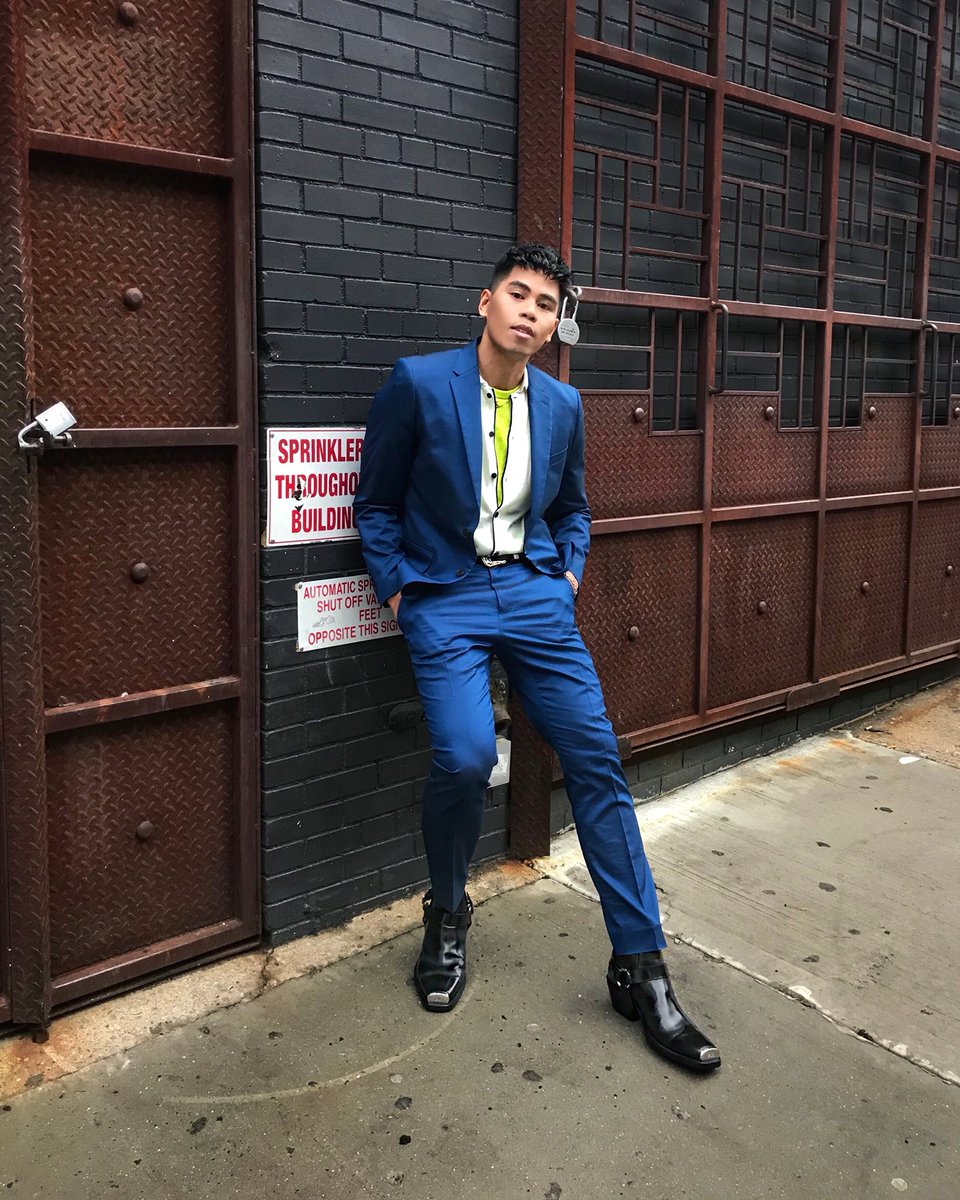 oh_anthonio's tweet photo. Been a minute since I’ve worn a suit but had to pull this one out of the closet for last night’s festivities with @hmusa and the @whitneymuseum! What do you think? Suits more often or nah? #WhitneyStudioParty #prideOUTloud https://t.co/9tQsSgIFiK