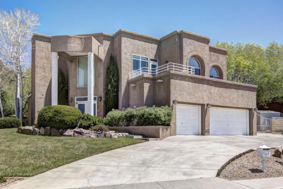 Q Realty® (Qrealty) Twitter