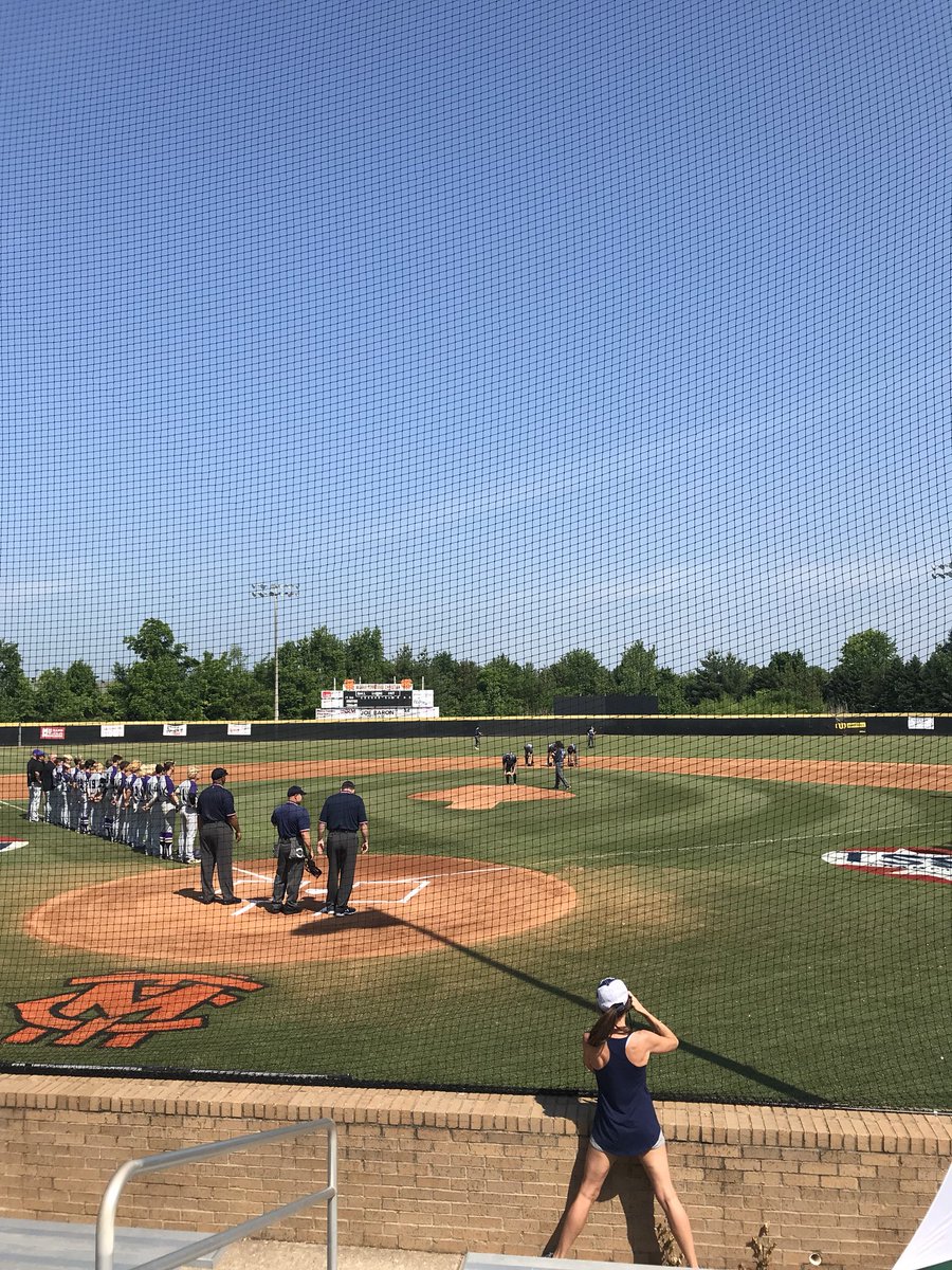 UH Baseball tweet media