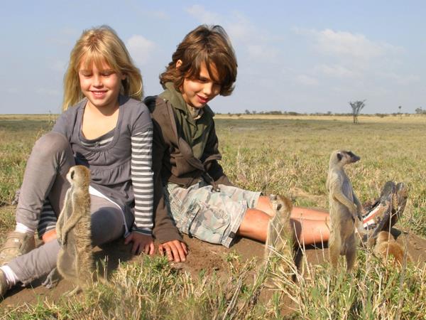 9 Days #TanzaniaFamilySafaris

Countries: Tanzania
Email: info@wildrootsafaris.com 
Call:  +255 767 543 270
Visit for more info and get price quote bit.ly/2KNhQC2
