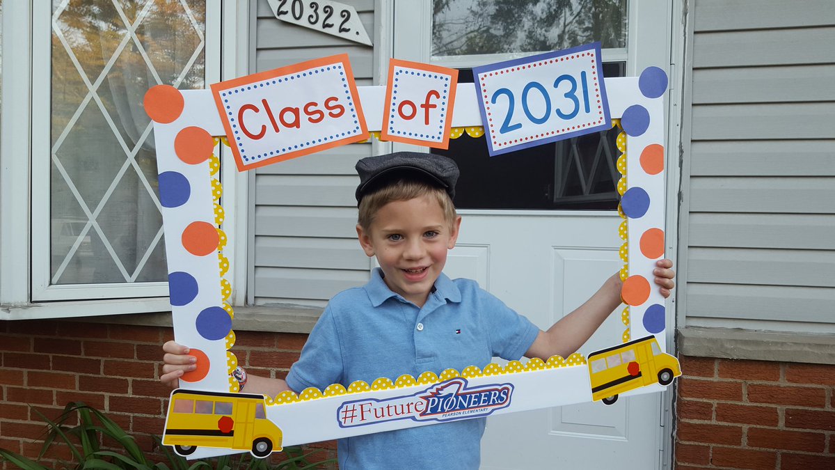 MrsLine_K's tweet image. This #futurepioneer is excited for kindergarten orientation! #pavetheway
