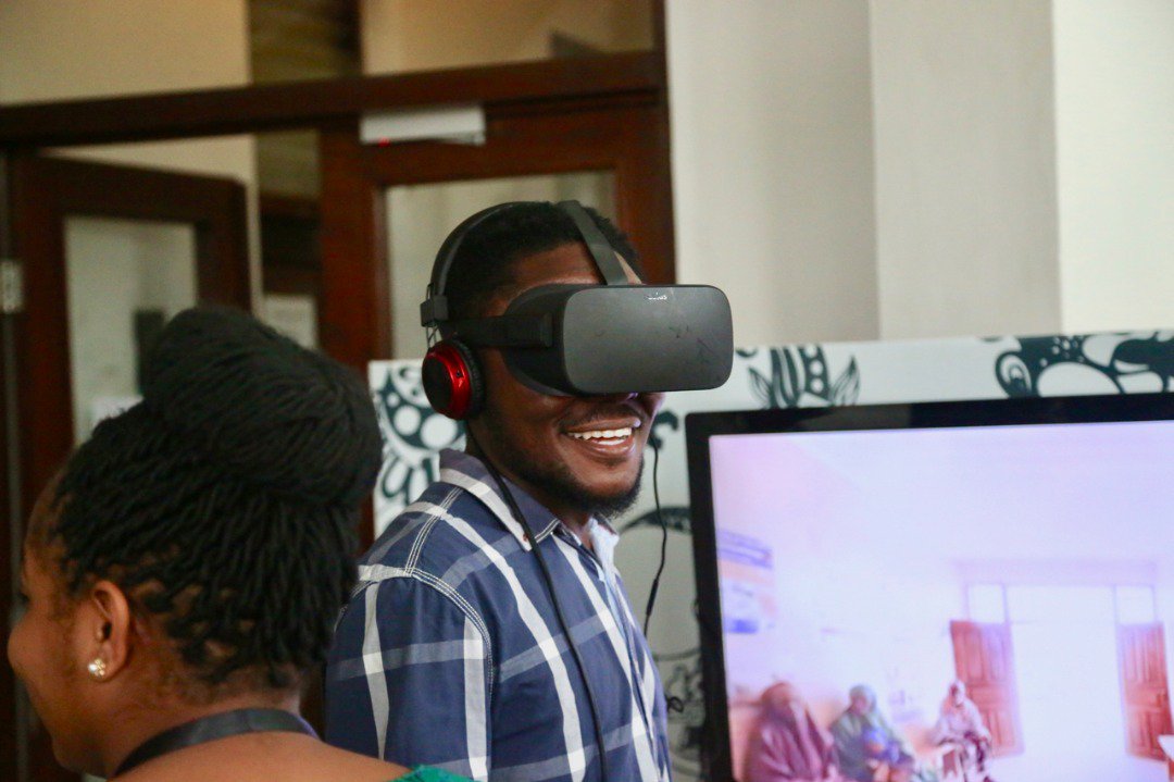 JoeEvarist's tweet photo. Am I the only one who didn't know the difference between Augmented Reality (AR) and Virtual Reality (VR)? Now I know thanks to @OnaStories at Day 3 of #IW2018 . You too shouldn't miss out. They'll be here at @costechTANZANIA till Friday. @HDIFtz #InnovationIntoAction @tulanana https://t.co/tPxEQo7hf9