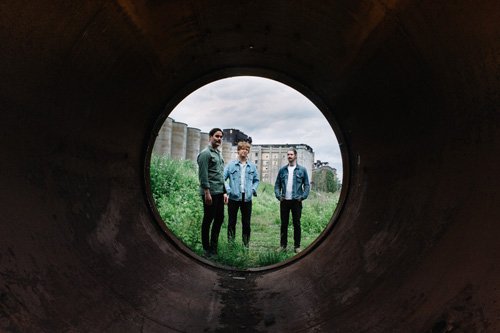 livehouse_fever's tweet photo. 【LIVE HOUSE FEVER presents METZ Japan tour 2018】
METZ (from CANADA)
6.4 (Mon) 東京 w / Crypt City / THE NOVEMBERS
6.5 (Tue) 東京 w / MELT-BANANA
6.6 (Wed) 名古屋 w / LOSTAGE / kmkms
6.7 (Thu) 大阪 w / LOSTAGE / Age Factory
チケット発売中です！！！！
https://t.co/LRBzVLPiXt https://t.co/WRYnbETWxr
