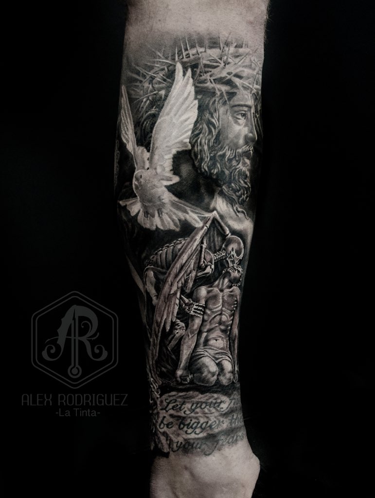 UkTinta's tweet photo. Part of a leg piece I been working on art collector @LiamGoulding6 done using @KillerInkTattoo @WorldFamousInk @fkirons @HustleButter #religioustattoo #tattooart #tattooink #ukink #legtattoo https://t.co/yLMWediUoI
