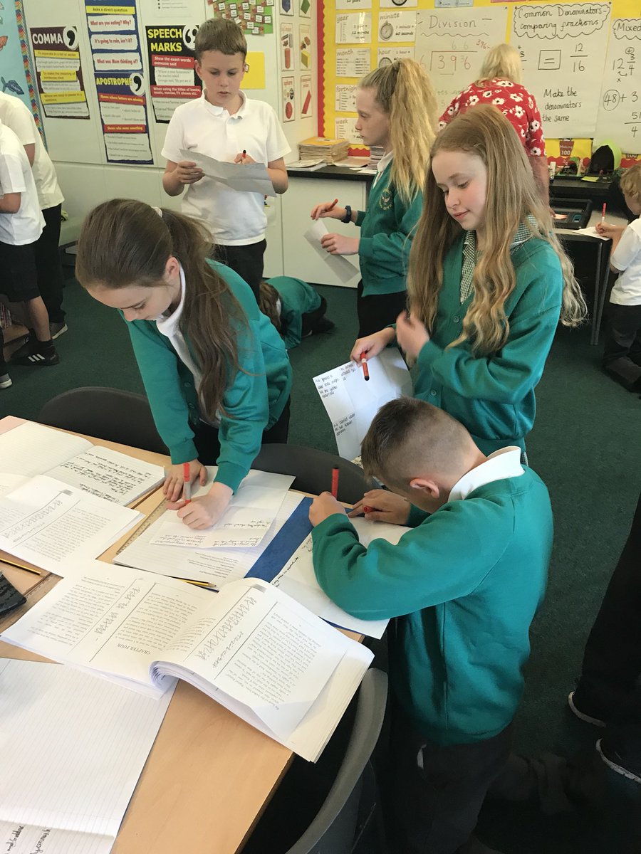 BroughPrimary's tweet image. Y5 - Summarising ‘I was there’ - The Valley of the Kings using the chocolate bar technique. We loved it! #talklessteaching @WallaceIsabella 👏🏻😃