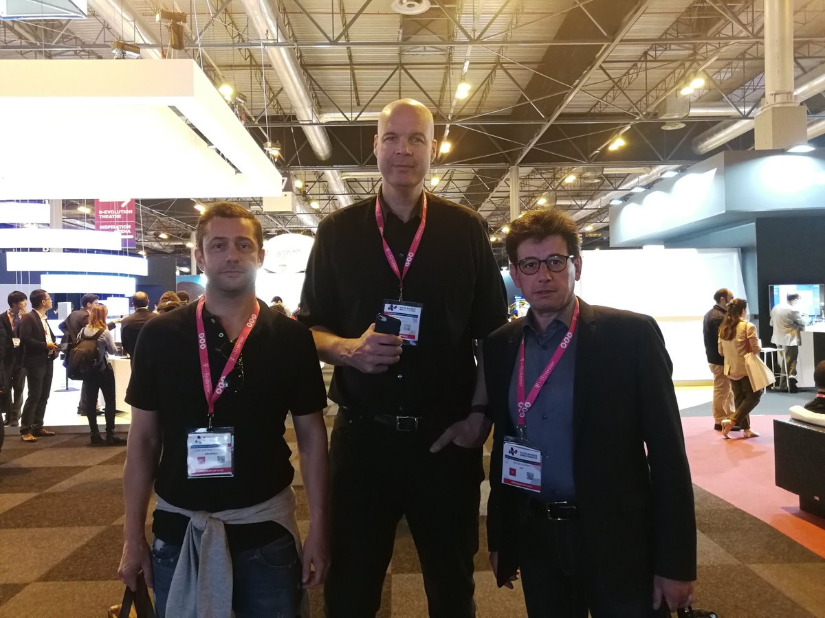 De visita al DES (Madrid), treballant en nous projectes. <a href="/Ferran13/">Ferran Martinez</a> @JAFdez1973