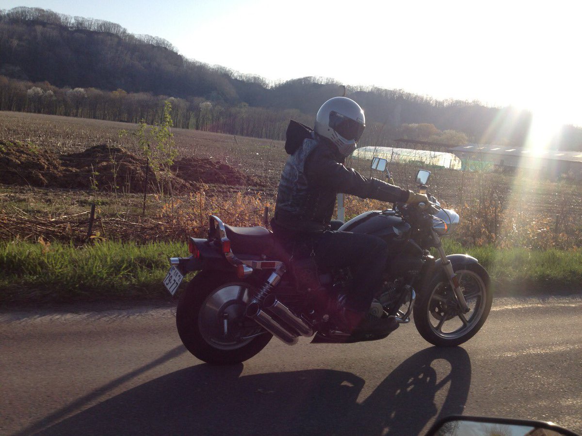 アメリカンにフルフェイスはいいぞ