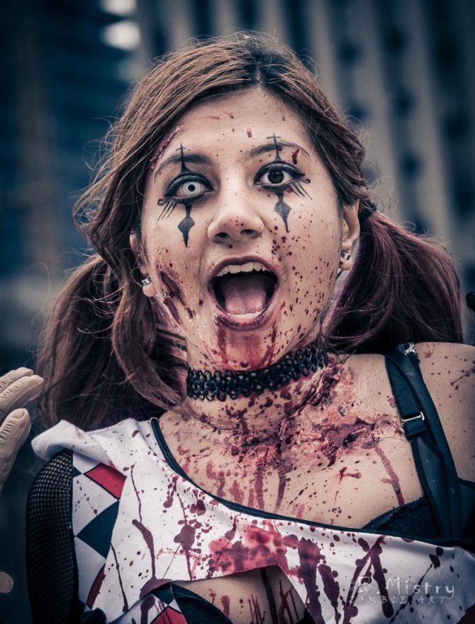 CuriositatsCat's tweet photo. L’amagatall més segur en un apocalipsi zombie, segons estadístiques, és... 
https://t.co/T7VxEJK3uZ #amagatall #zombie #apocalipsi https://t.co/OP0PzoprEj