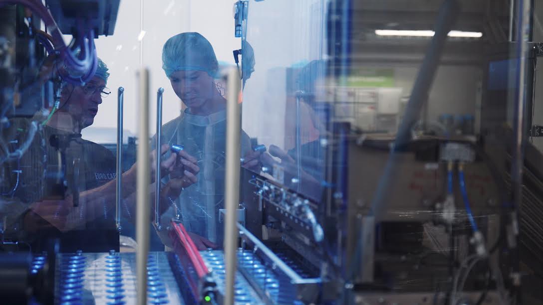Vanaf 28 mei te zien op <a href="/openrotterdam/">OPEN Rotterdam</a>: Make 't Rotterdam. Om te laten zien hoe kundig, gevarieerd en fantastisch de #maakindustrie in de regio #Rotterdam is, nemen we een kijkje bij <a href="/Eurocapsbv/">Euro-Caps</a>, <a href="/HeeremaHFG/">Heerema HFG</a>, <a href="/SkelEx2/">SkelEx</a> en <a href="/Alstom/">Alstom</a>. Lees hier meer: dutchmakersrevolution.nl/rotterdamse-ma…