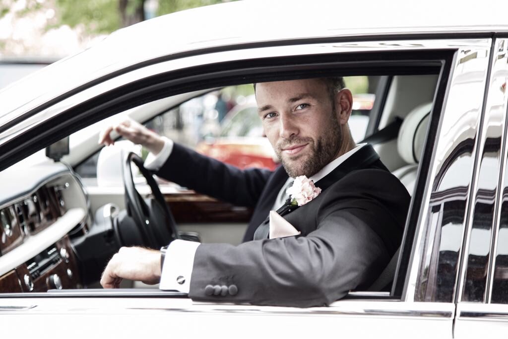 Did you see what I done, came in a white Rolls left in the same one. #wallacewedding 
📸 Gavin Wallace