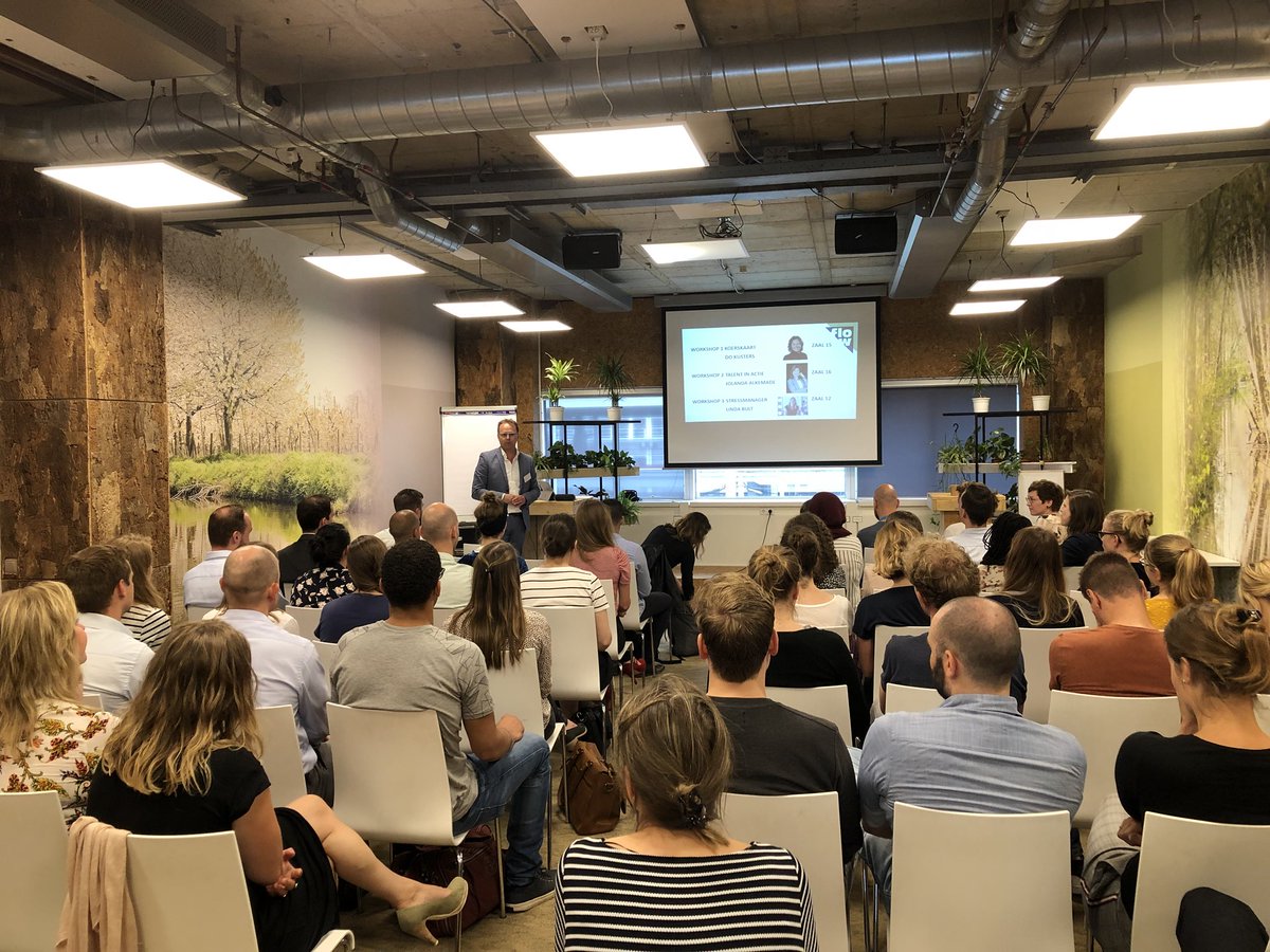 Veel belangstelling voor <a href="/JongAedes/">JongAedes</a> event in samenwerking met FLOW over duurzame inzetbaarheid en loopbaanontwikkeling