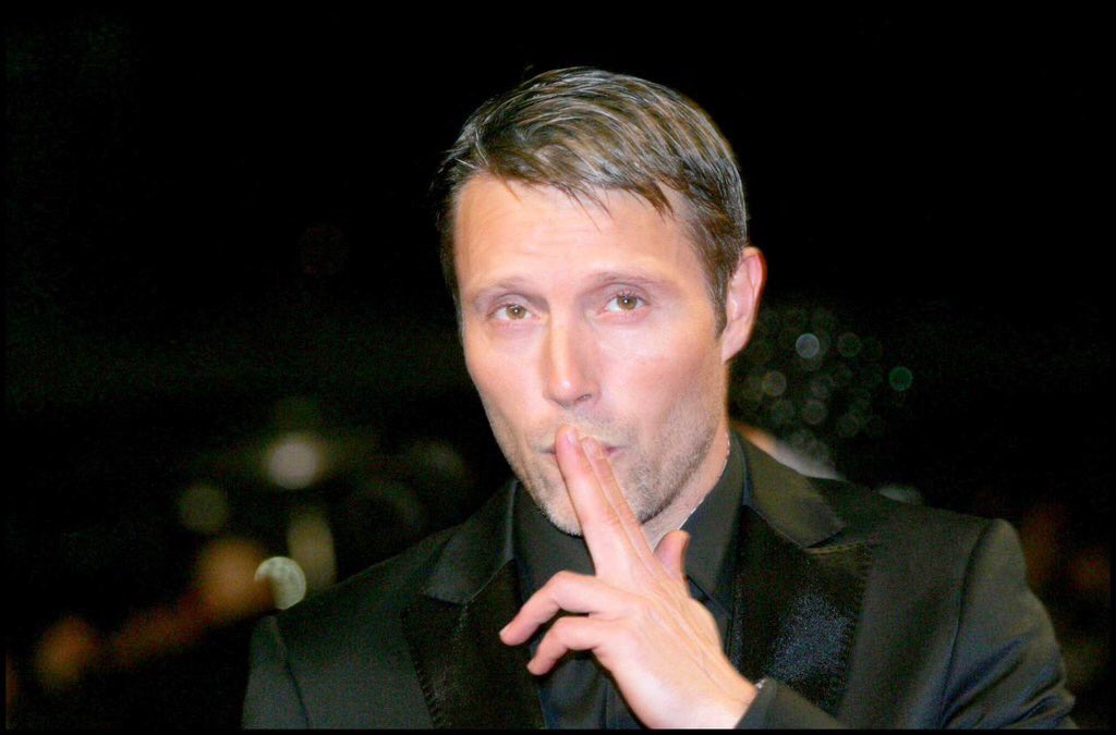 makky_grgr's tweet photo. #キスの日 #MadsMikkelsen https://t.co/z2jENuQobT
