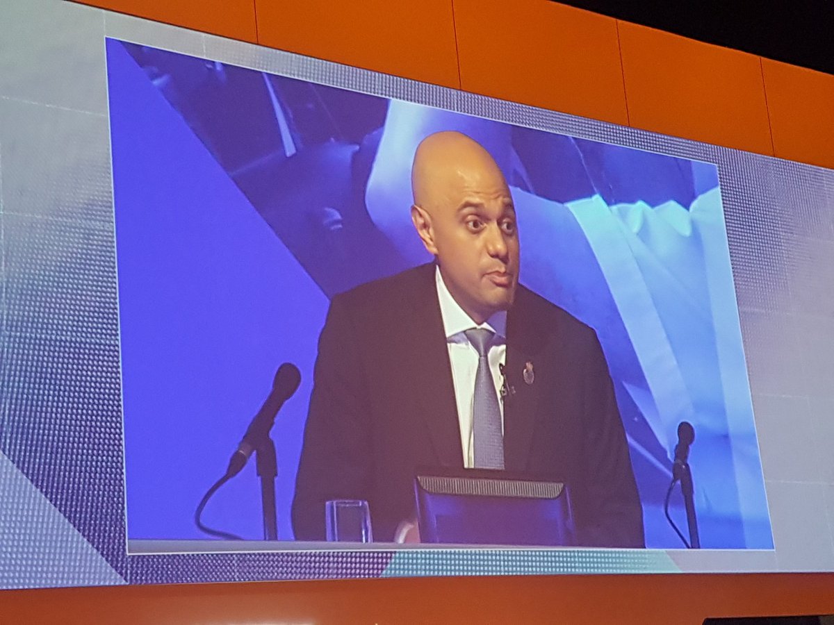 EssexPoliceFed's tweet photo. Applause for Home Secretary as he says he doesn't think all #police officers need degrees. #PolFed18 https://t.co/zNgmfQjxEC