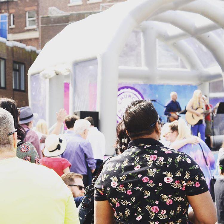 BOXOSOav's tweet photo. ☀️ Our Inflatable Stage is looking great at Church in the Square, Liverpool! ☀️
. 
.
#churchinthesquare #events #eventinspration #inflatablestage #stages #stage #summer #sunsout #eventinspiration #summer2018 #takethestage #Liverpool https://t.co/80mfD838Oc