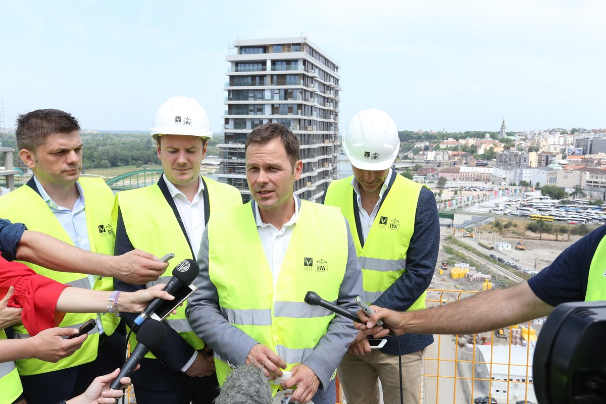 Мали: Ове године изградња још четири објекта  у оквиру Београда на води. bit.ly/2ICTY7v