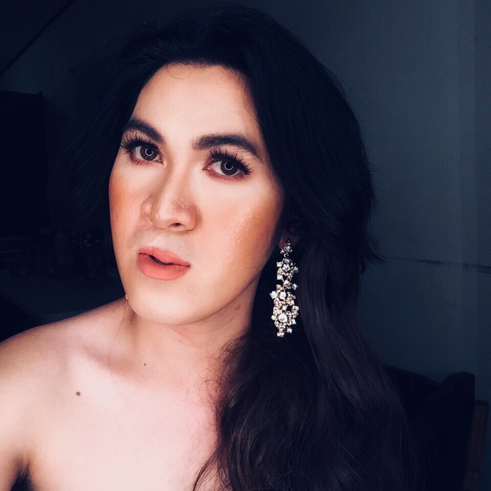 Ang Babaeng Marangal💕🤣
#MakeupSession