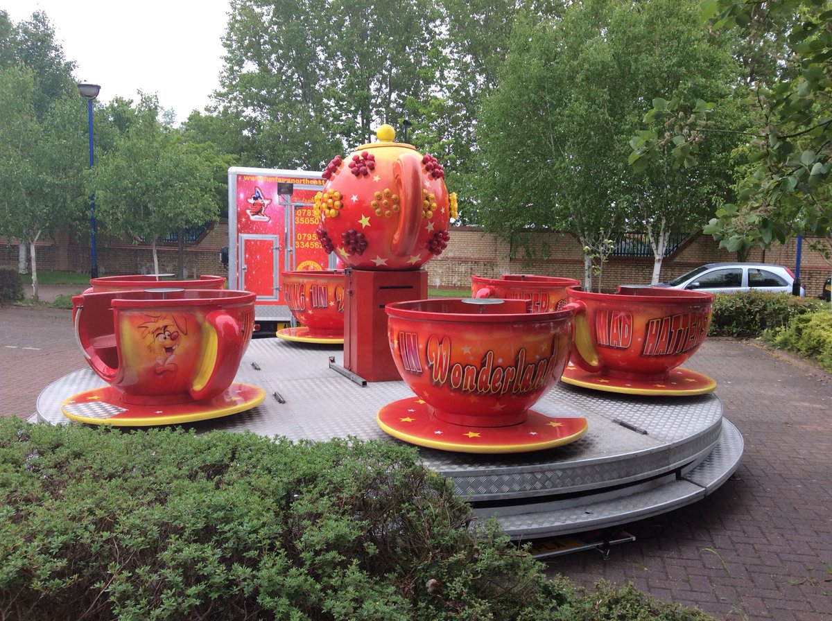 CarolineDaviso8's tweet photo. They’ve arrived!Tea cups at the ready.Come along for a spin.@SMemorial https://t.co/UsvpZhokKT