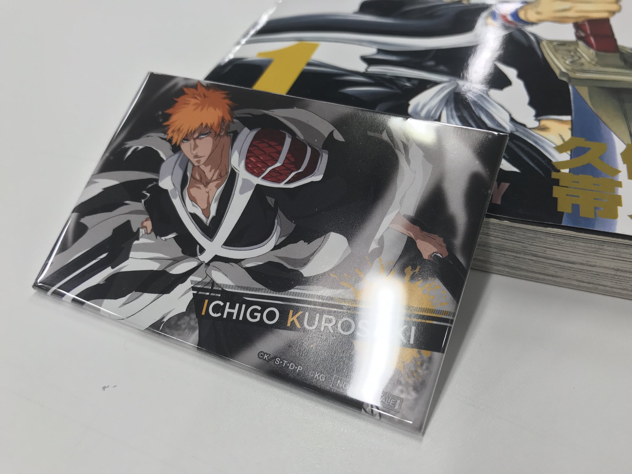 BLEACH ジャンプGIGA 懸賞　缶バッジ　京楽春水