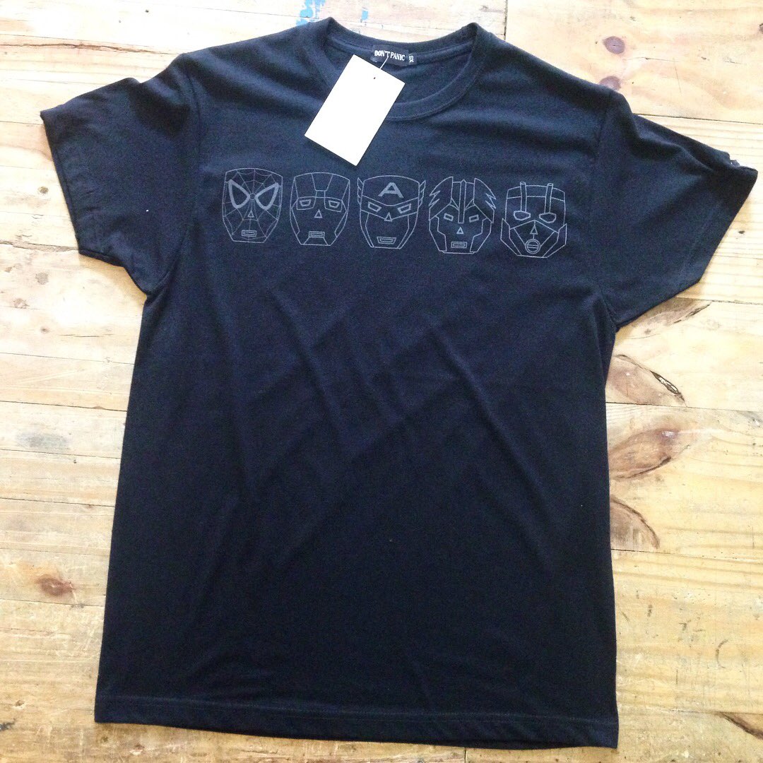 WeDontPanic's tweet photo. Para los que esperaban por nuestra camiseta de #Avengers y #Frida Calavera, ya tenemos mas tallas! 😉🤘🏼#DontPanic #reciensalidasdeltaller #slowfashion #modapositiva #100algodon #serigrafiaartesanal #screenprinting #tshirts #madeinspain #handmade https://t.co/X890JhigLa