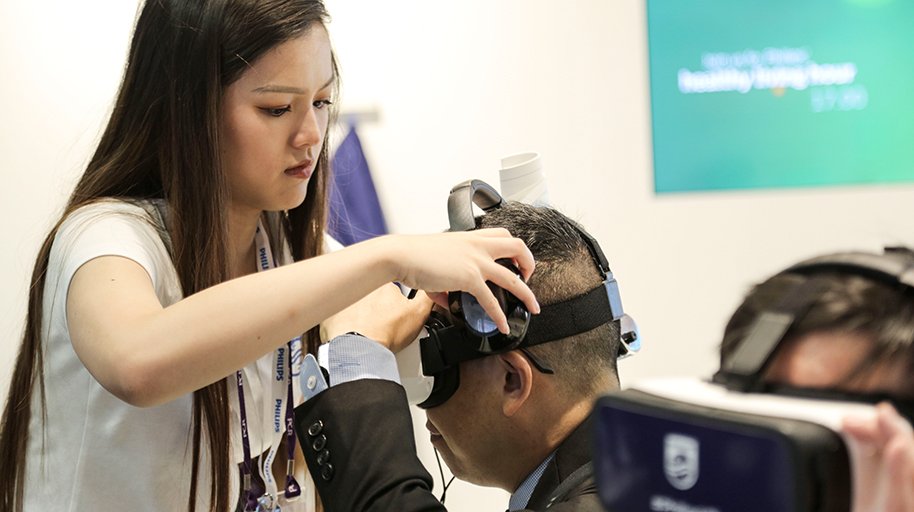 PhilipsLiveFrom's tweet image. Join us on our booth (level 1) for a unique #VR experience with out new image guided interventional platform #EuroPCR