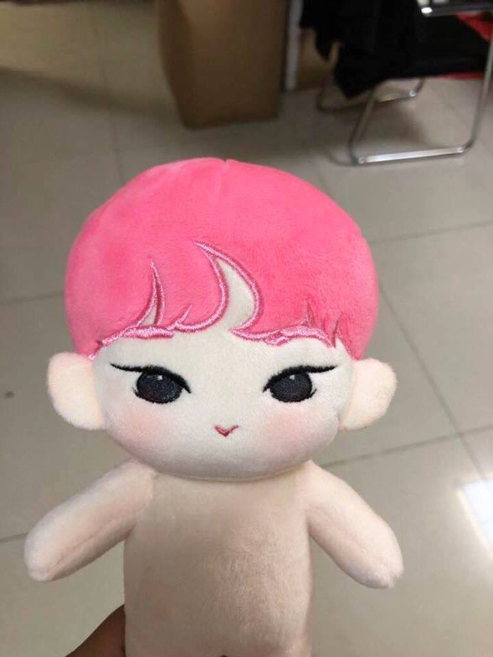 17Royaldoll's tweet photo. More pictures on Pink Hosh��s body :) https://t.co/79dLQgBUvp