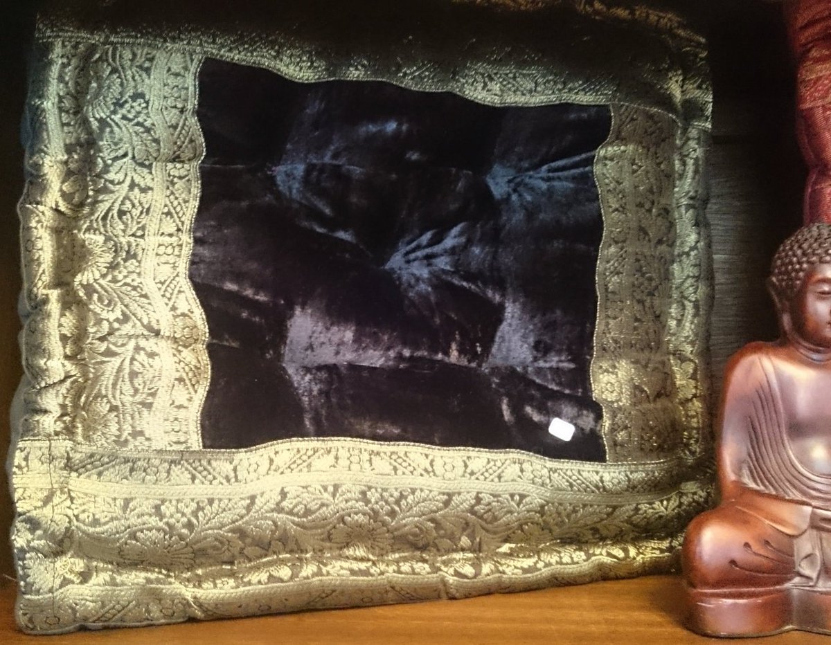 Unique Floor cushions £16 each 2 colours available. Red and Black.