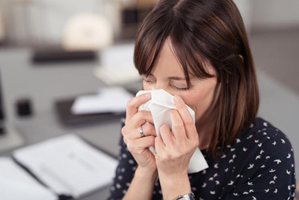 TechcleanWessex's tweet photo. When it come's to workplace germs, sharing is certainly NOT caring. Around 140 million working days are lost to #sickness absence across the #UK each year, with #colds, #flu and #gastric illnesses topping the table of causes. https://t.co/snUSIHXMYh #Wessex https://t.co/XmMCEq2p5B