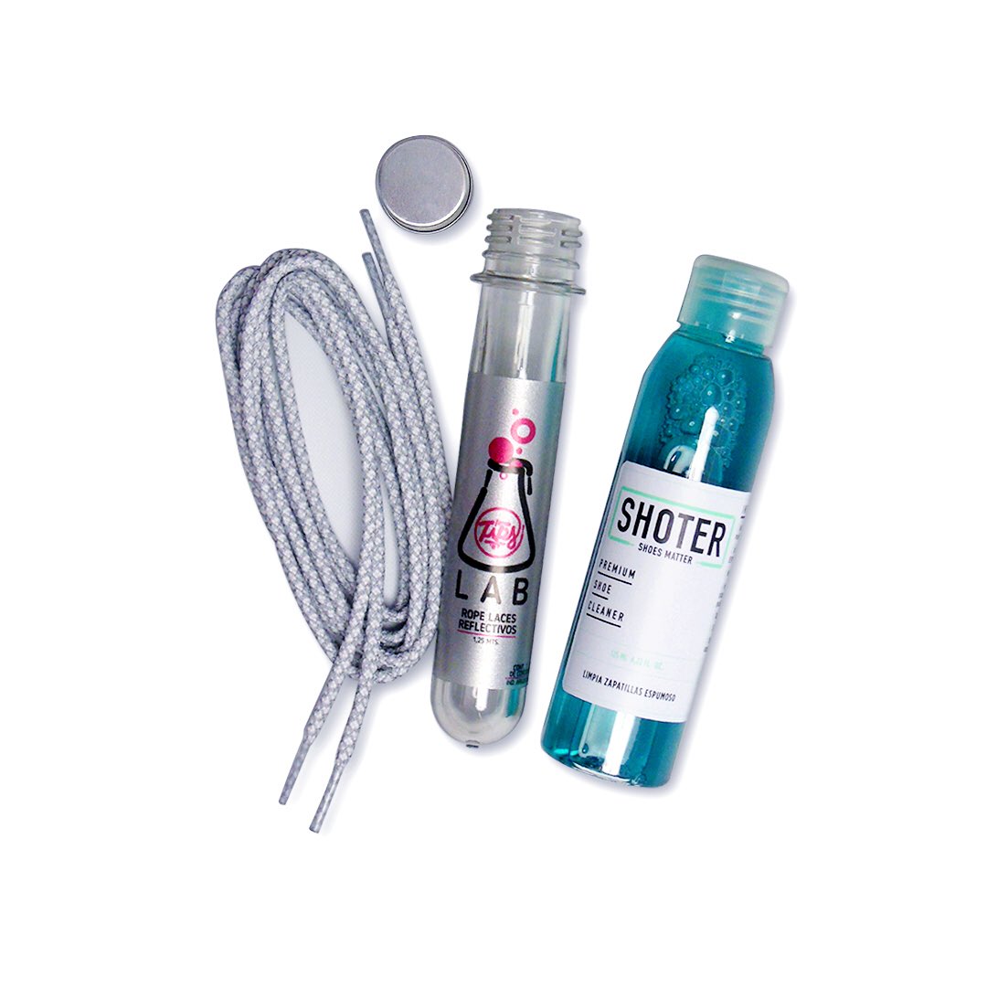 fsshopcr's tweet image. Lo esencial para cuidar tus zapas y tenerlas siempre flama lo tenemos nosotros👟
.
Con el Fundamental Kit de SHOTER las limpias y con los cordones de TIPSFORKICKS le das tu toque para resaltar del resto. (Precio promocional llevando ambos productos) . 💯 #keepemclean