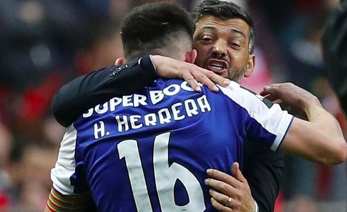 Jan Fredrik Hagen on Twitter: "Official: Sporting midfielder Bruno  Fernandes was voted Primeira Liga's player of the month for April, beating  the second placed Moussa Marega and third placed Héctor Herrera to