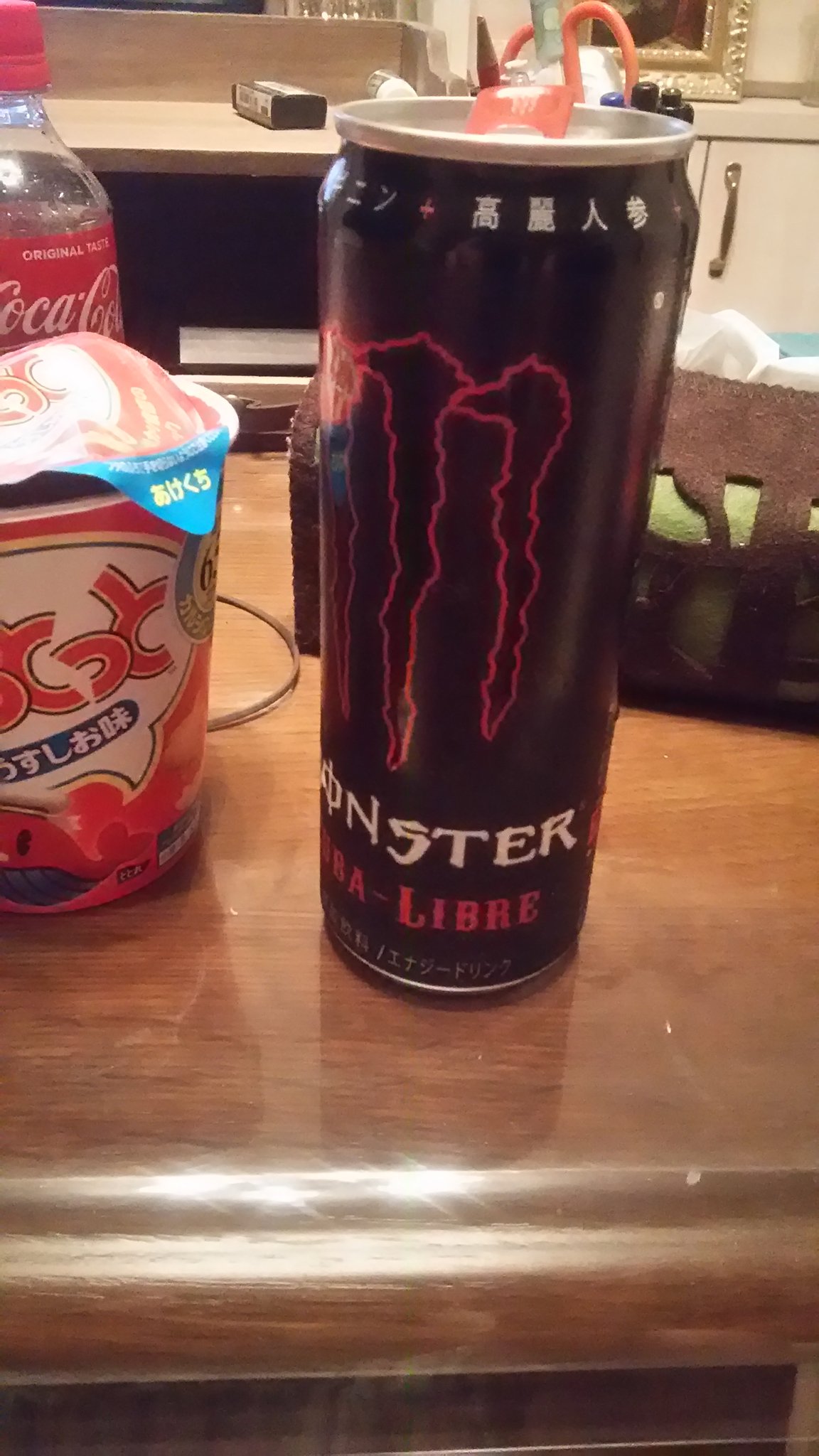 モンスターの赤色はまずい キューバリブレって何味なの ダイモンミチオの筋トレブログ