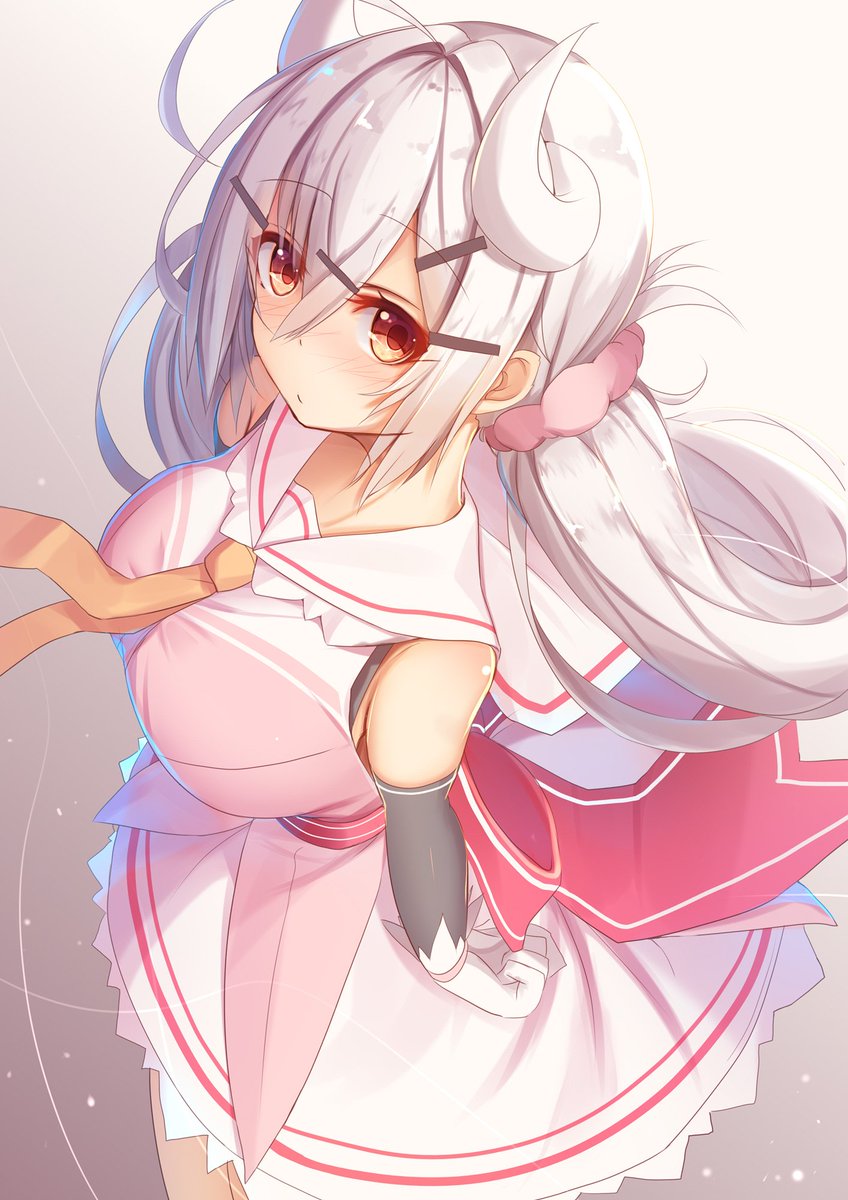 身案その1
「魔法少女には少し難しいお歳のミルムちゃん。魔法の力で魔法少女の似合うお歳まで大変身!!これで敵もメロメロだ!!」
変身案その2
「実は適合者だったミルムちゃん!歌いながらこぶしで語る!ミルムちゃんの歌には、血が流れている!!」
変身案その3
「もうエプロンだけでいいや」 