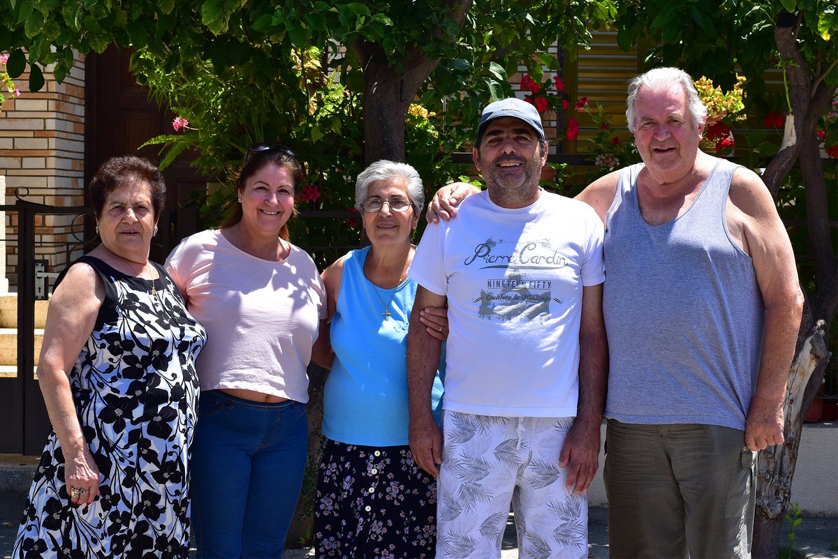michaelrabone's tweet photo. Cyprus cooking with my family. #Cyprus #Larnaca #Limassol #Paphos #Nicosia #TravelBlog #SNRTG #500pxrtg #PintoFotografia #Vegan #VeganLife #WFPB #Cooking #WholeFood #PlantBased #GoVegan #Travel #VisitCyprus #CyprusLife #TravelBlogger #NikonD5500 #Food #Foodie #HeartCyprus #Family https://t.co/wM6Qey1QSY