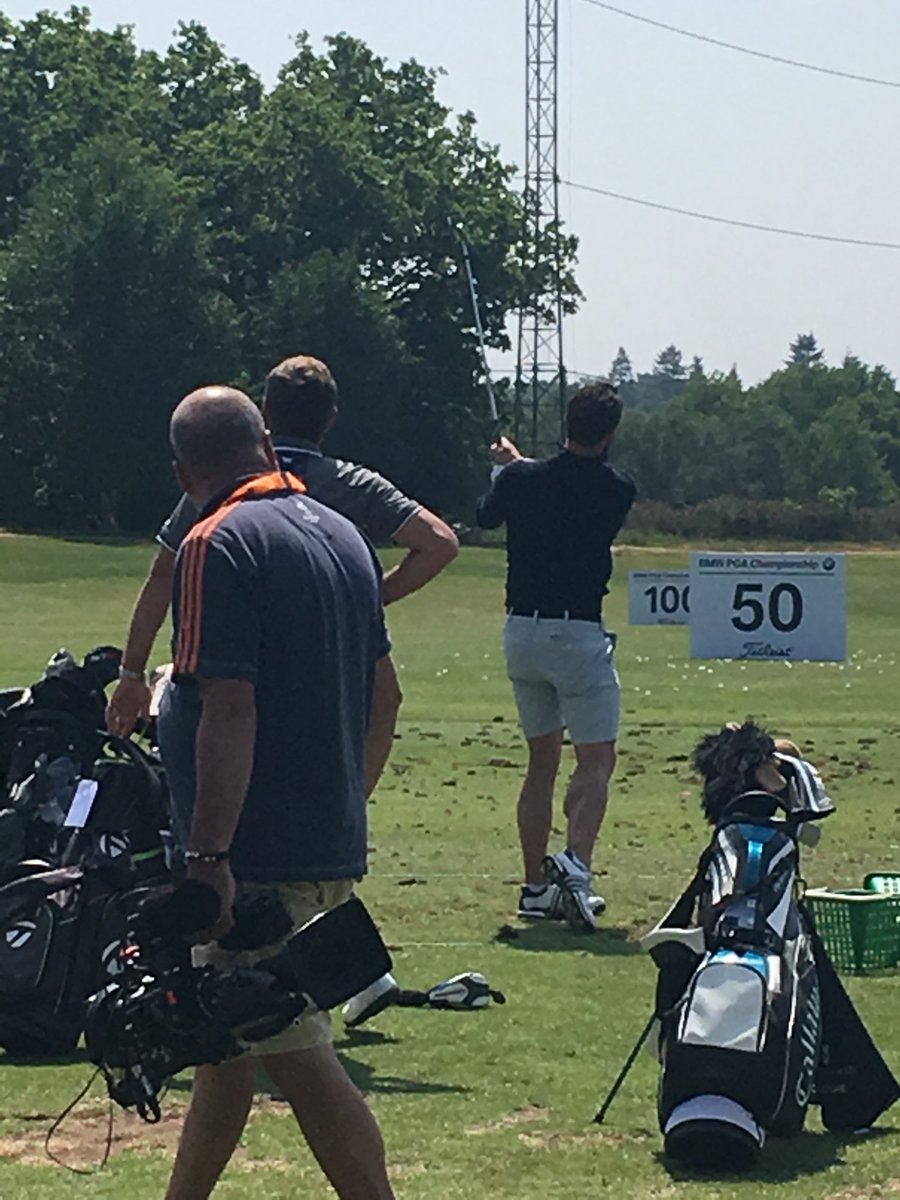 RoratoSilvia's tweet photo. #JamieDornan    #VeryPerfect  ❤️❤️💙💙💙💙 #BMWPGA  @BMWPGA  vi @gingersbabe https://t.co/L7t6OQn8zk