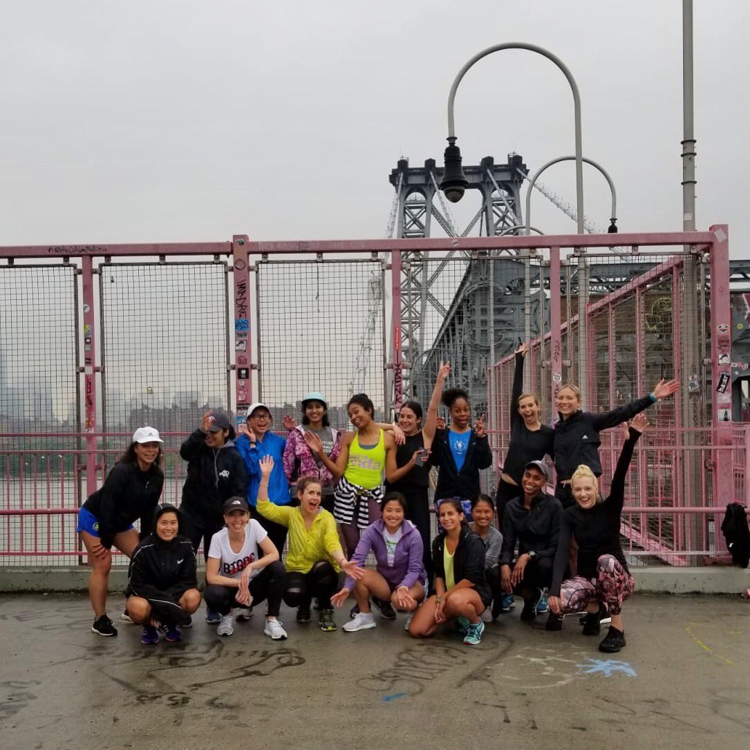 ellie_windham's tweet photo. Our usual spot. Come run with us! @girlsrunnyc 📸 | @_evemay
#girlsrunnyc
#runtogether
#runwithellie https://t.co/P5P3Qz460i