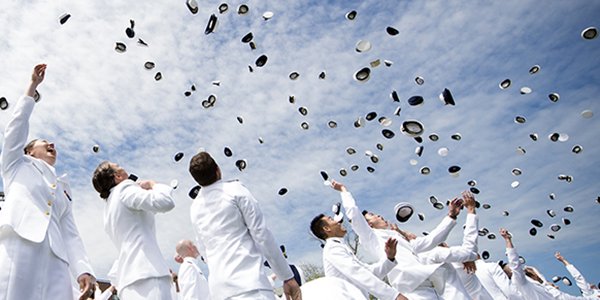 USCG's tweet photo. Happening in 1 hour: Watch as the @USCGAcademy Class of 2018 is commissioned as the #USCG's newest ensigns during the 137th Commencement ceremony featuring @VP Mike Pence. Watch live at 11 EST here: https://t.co/RdLeNOMy7l https://t.co/JEphawxndP