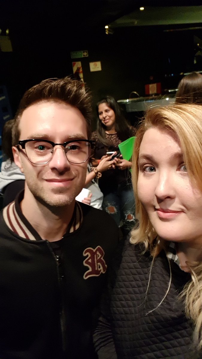 _summerrainn's tweet photo. The Doctor said I should relax and have a good time. So I did. Love you guys, thanks for coming back! @pierrebouvier @SebLefebvre @chuckcomeau @jeffstinco @simpleplan https://t.co/ik4SmsjbXK