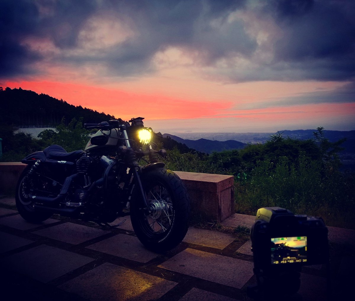 survivemasssy's tweet photo. #harleydavidson #sportster #sportster48 #xl1200x #fortyeight #vanceandhines #rolandsandsdesign #gleamingworks #jokermachine #easyriders #öhlins  #simpsonm30 #sportstergram #bobber #FindYourFreedom   #ハーレーダビッドソン #スポーツスター #フォーティーエイト #ヤビツ峠 https://t.co/oEePioXXqd
