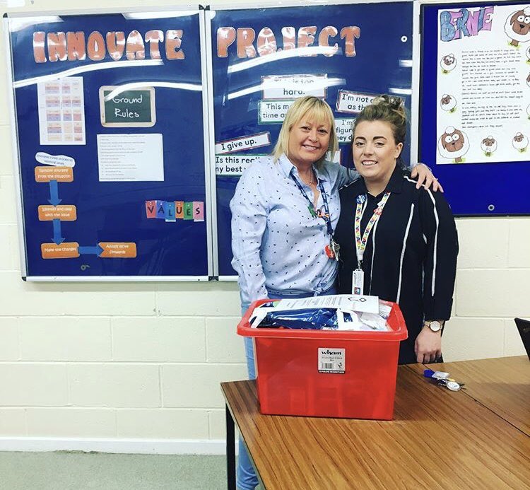 RedBoxProject's tweet image. Our @RedBoxSEWales coordinator has been a busy bee. 

Three new red boxes went to schools in her community last week: Lewis Girls School, Hanger 81 in Aberbargoed and the Innovate Project in Rhymney. 

This brings Sarah up to 10 red boxes that she now coordinates! AMAZING!