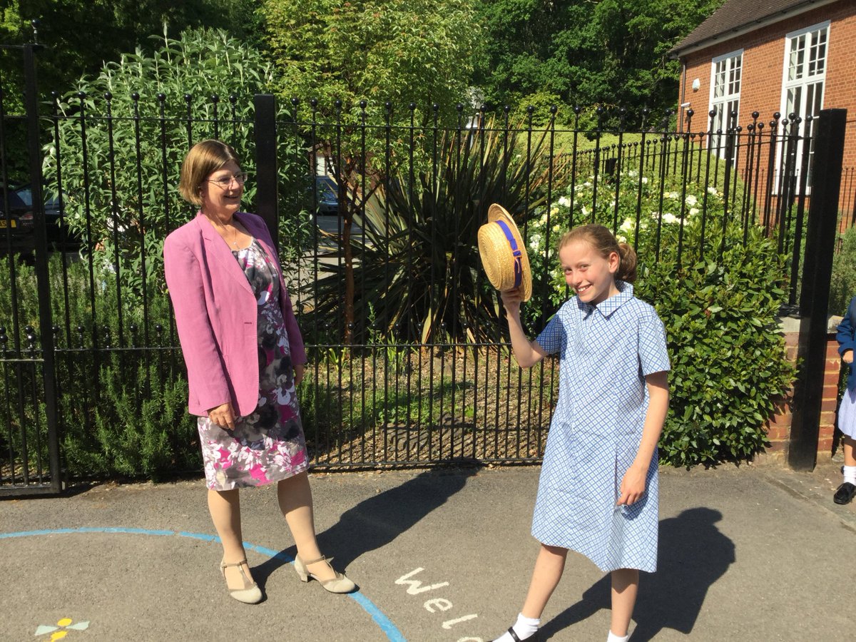 CFS_Prep's tweet photo. Y6 are continuing to find out lots of interesting facts about the history of the school. Mr Thomas, our chaplain, brought in some old uniforms and straw boater hats. Two of the girls dressed up and tipped their hats to the Head when they left school as the girls did in the past. https://t.co/3DP2oH4QZ2