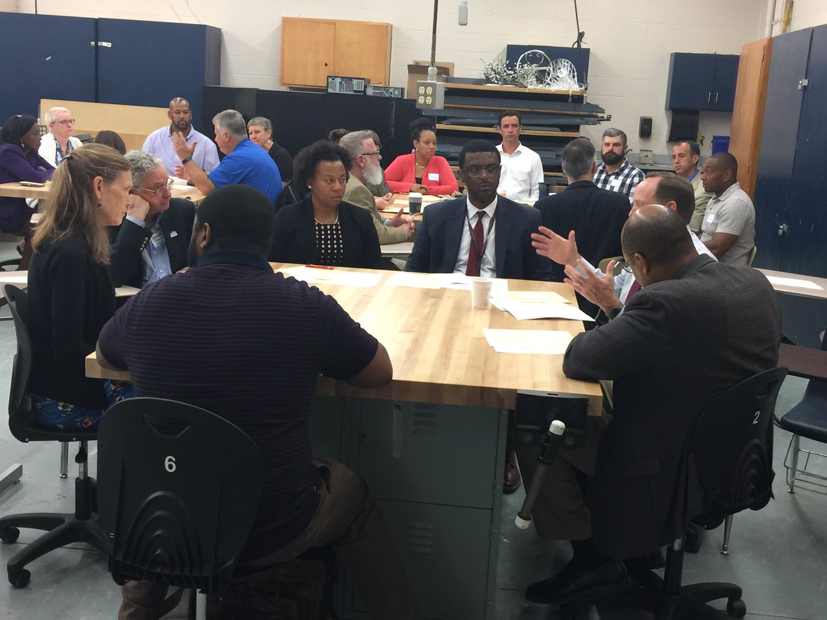 pmubenga's tweet photo. Skilled Trades Pre-Apprenticeship meeting @DurhamSouthern @DurhamPublicSch https://t.co/56QPbl01TV
