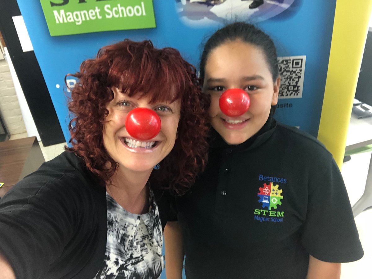 G0ldil0x24's tweet photo. .@RedNoseDayUSA my @NBBBS #LittleSister &amp; I love to #Volunteer &amp; support causes to help youth! It's our 3rd #RedNose together. With more than 43% of Americans in Poverty @UnitedWayALICE we're proud to help #EndPoverty #UnitedForALICE @BSTEMhartford #NerdyForACause #BeAmentor https://t.co/8SQaGfXUan
