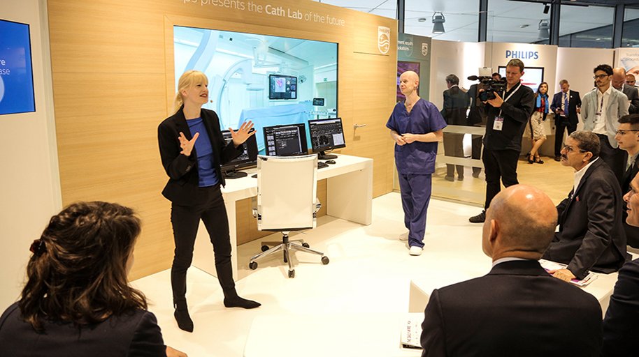 PhilipsLiveFrom's tweet image. Engaging conversations, #VR, and #digitaltech - join us to explore the latest trends in the interventional cardiology world together #EuroPCR