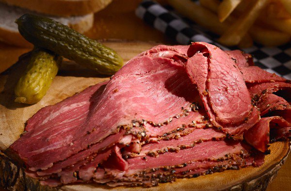 NorthforkBison's tweet photo. Achetez une boite de viande fumée (2 x 1,3 kg) et obtenez une boite (2 x 1,3 kg) GRATUITE! Une économie de 129,95 $. - https://t.co/ZyNFN9nRND https://t.co/cBrEWjyA5t